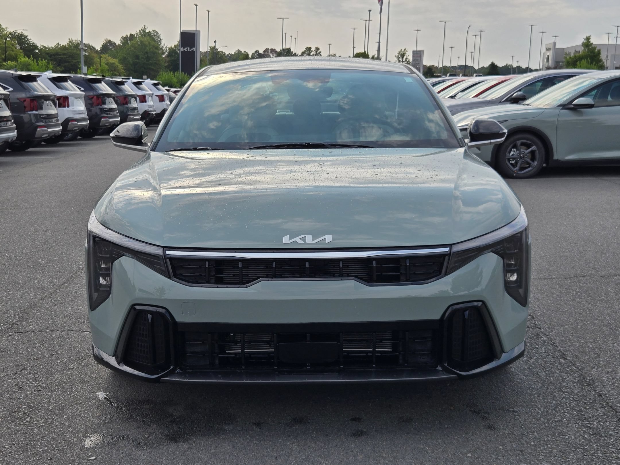 New 2026 Kia K4 GT-Line FWD image 2