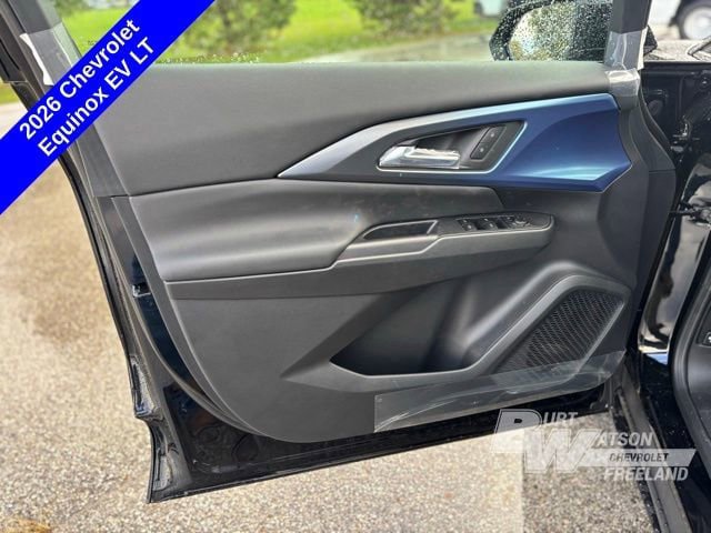 New 2026 Chevrolet Equinox EV LT image 10