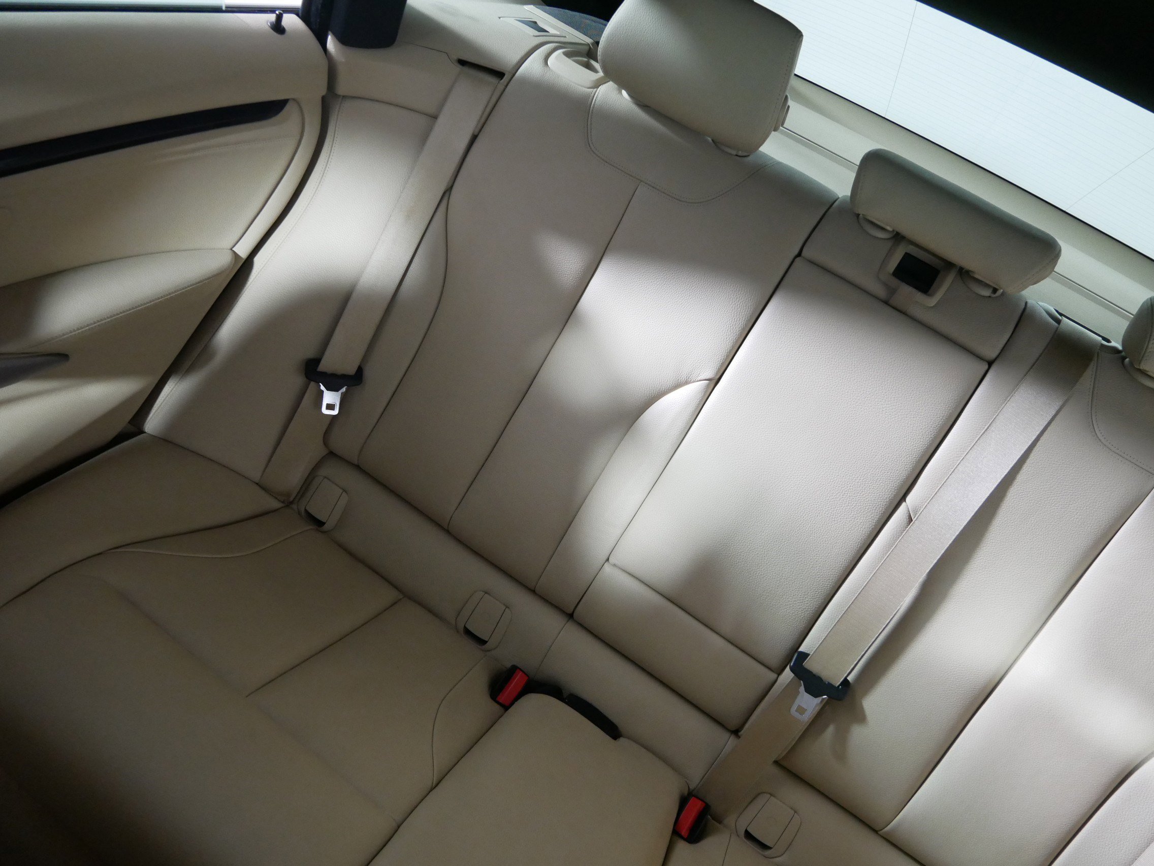 Used 2016 BMW 335i Gran Turismo xDrive image 12