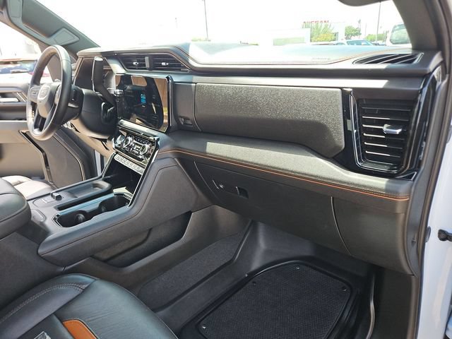 Used 2025 GMC Sierra 2500 AT4 AWD/4WD image 26