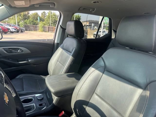 Certified 2021 Chevrolet Traverse LT w/ LT Premium Package AWD/4WD image 10
