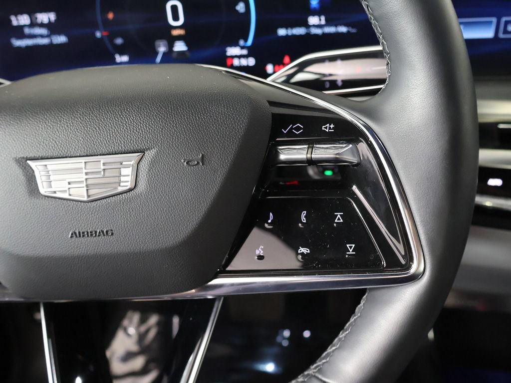 Used 2025 Cadillac Lyriq Luxury RWD image 43