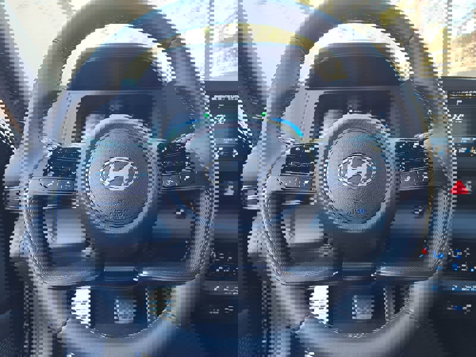 Certified 2026 Hyundai Elantra SEL Sport Premium image 19