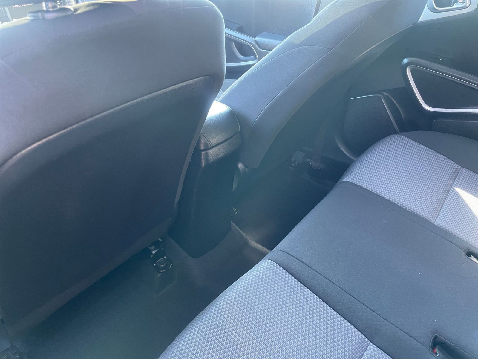 Used 2025 Nissan Altima 2.5 SV image 23