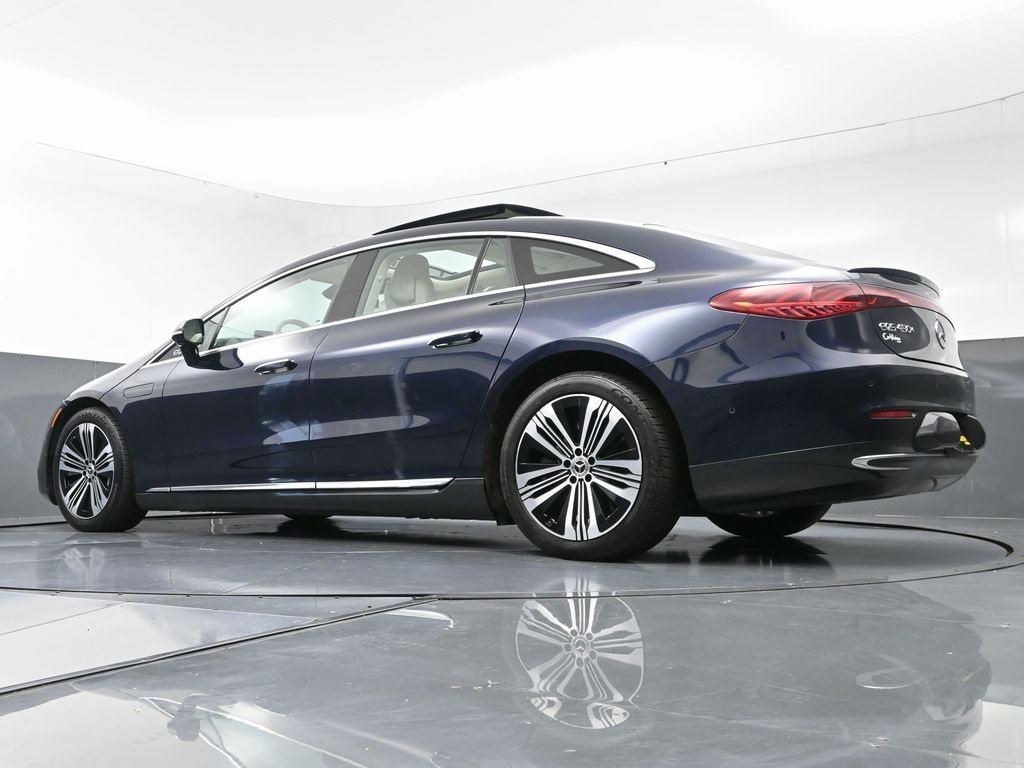 Used 2022 Mercedes-Benz EQS 450+ Sedan image 58