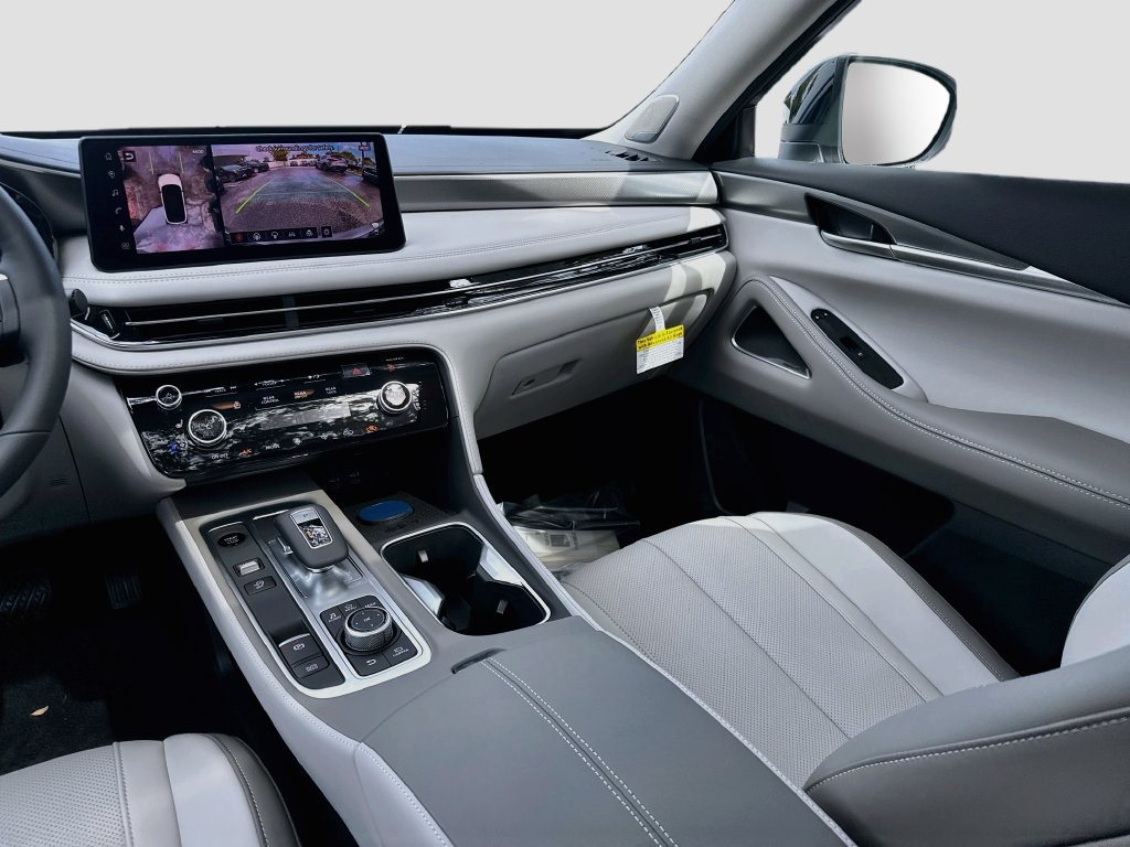 Used 2027 INFINITI QX60 Luxe w/ Cargo Package FWD image 26