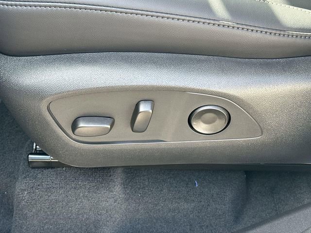 New 2025 GMC Acadia Elevation w/ Black Edition image 21