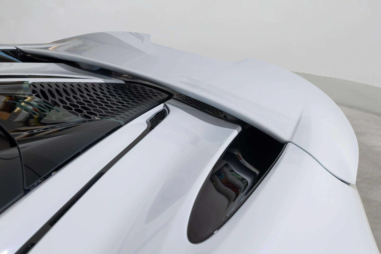 New 2026 McLaren 750S RWD image 17