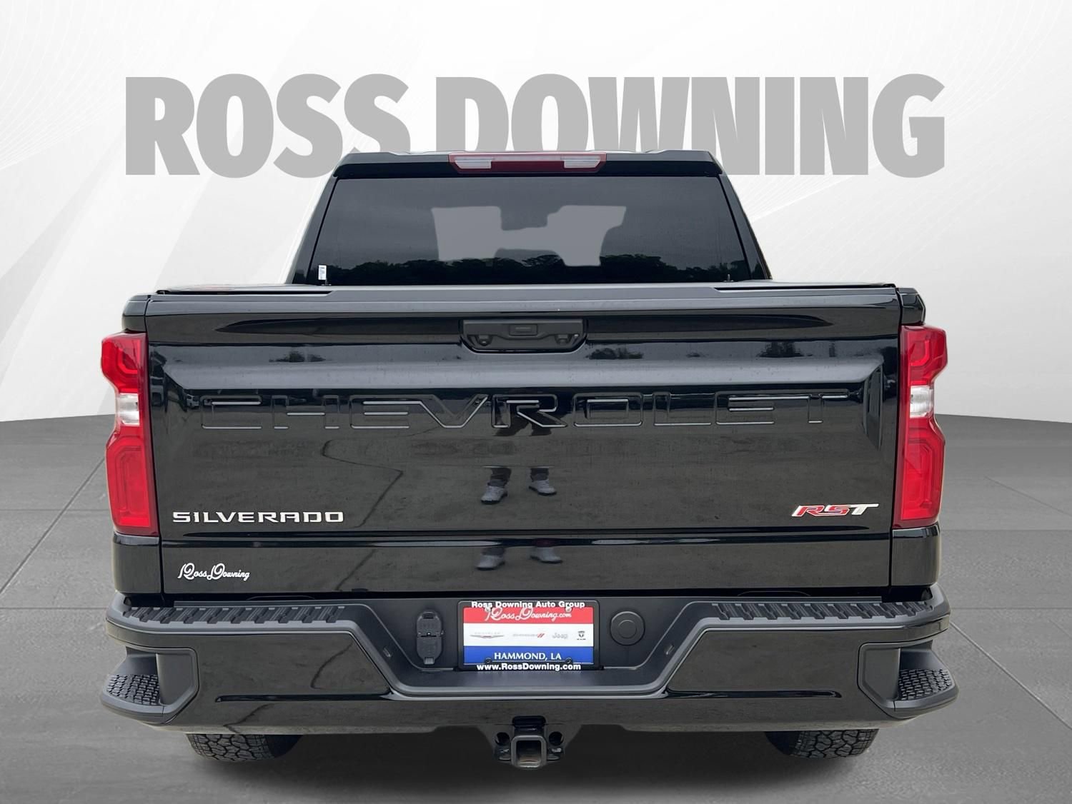 Used 2026 Chevrolet Silverado 1500 RST w/ RST Select Package RWD image 5