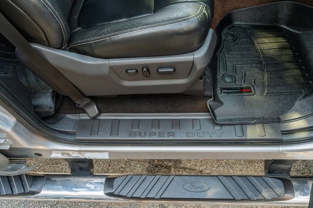 Used 2013 Ford F250 Lariat w/ Lariat Ultimate Pkg AWD/4WD image 44