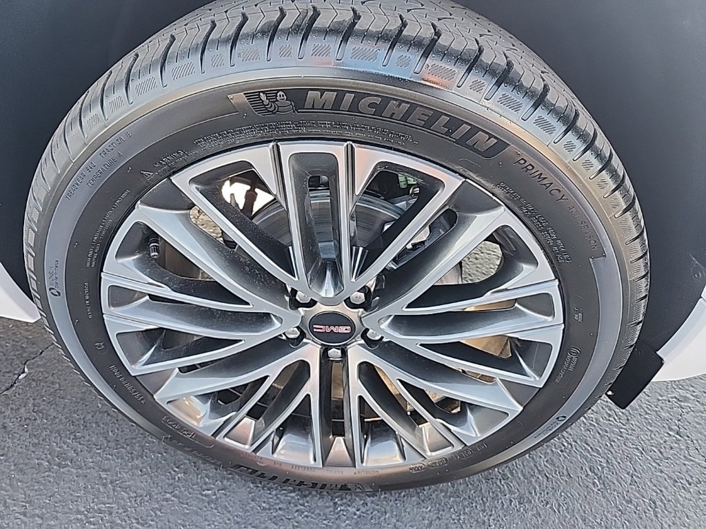 New 2026 GMC Terrain Denali image 10