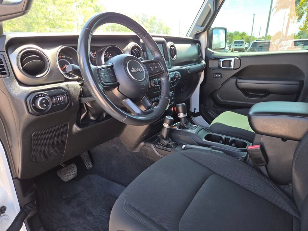 Used 2022 Jeep Gladiator Sport AWD/4WD image 28