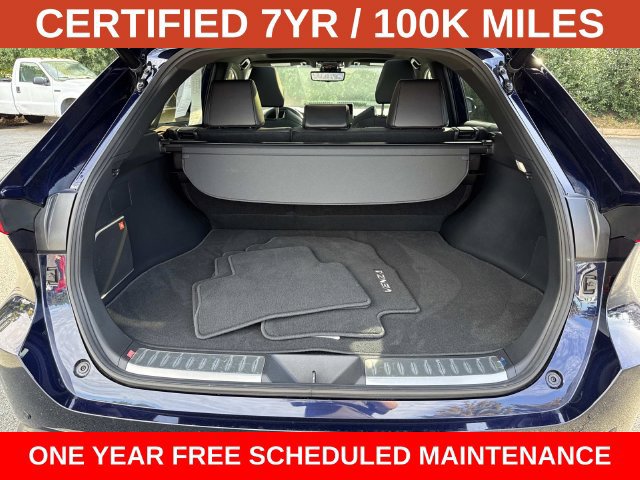 Used 2021 Toyota Venza Limited w/ Carpet Mat Package (TMS) AWD/4WD image 12