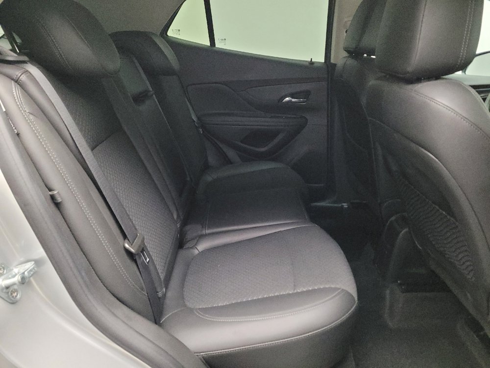 Used 2021 Buick Encore Preferred image 19