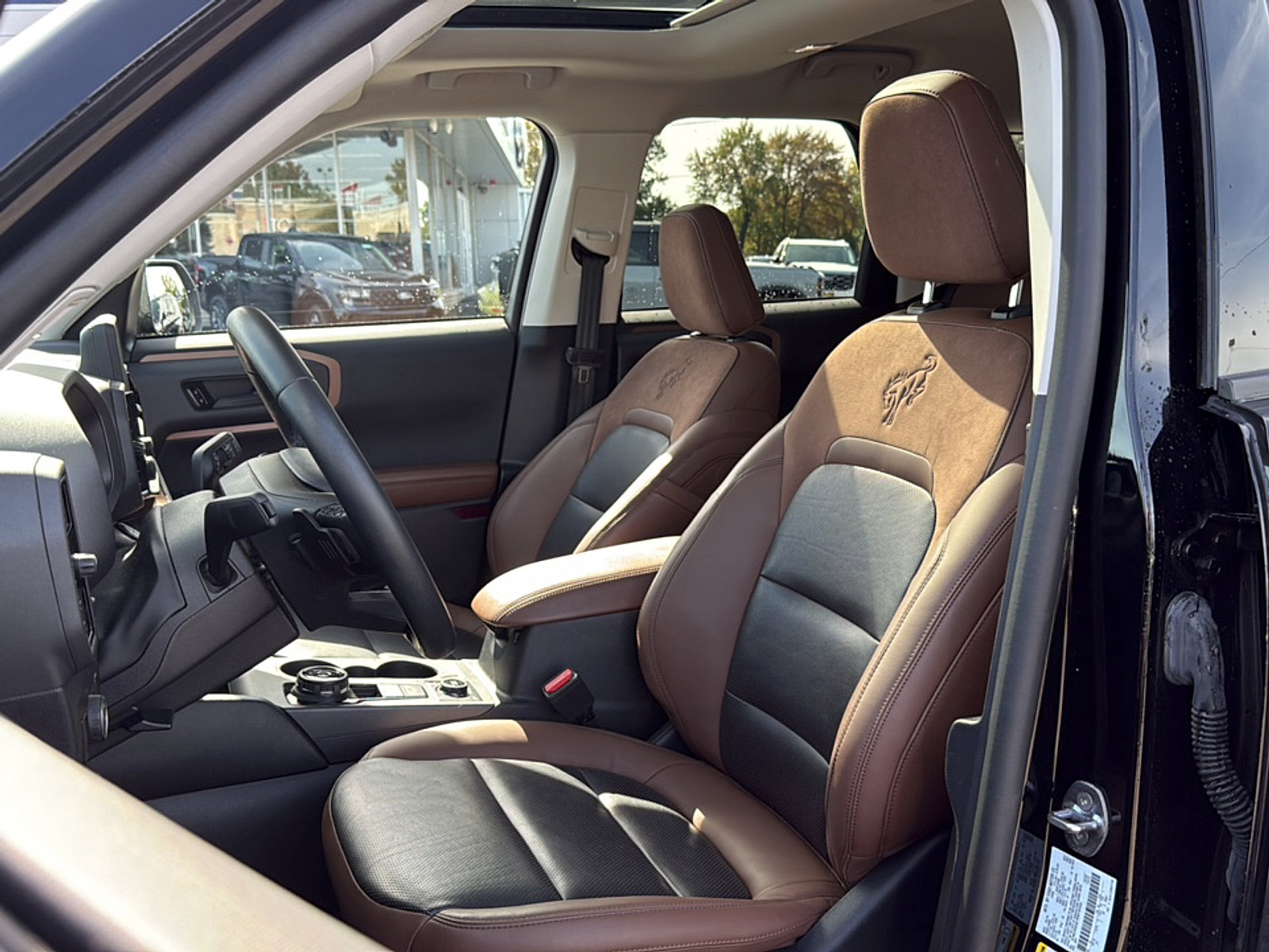 Used 2024 Ford Bronco Sport Badlands w/ Premium Package AWD/4WD image 5