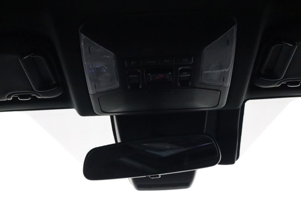 Used 2022 Toyota RAV4 SE w/ Convenience Package AWD/4WD image 25