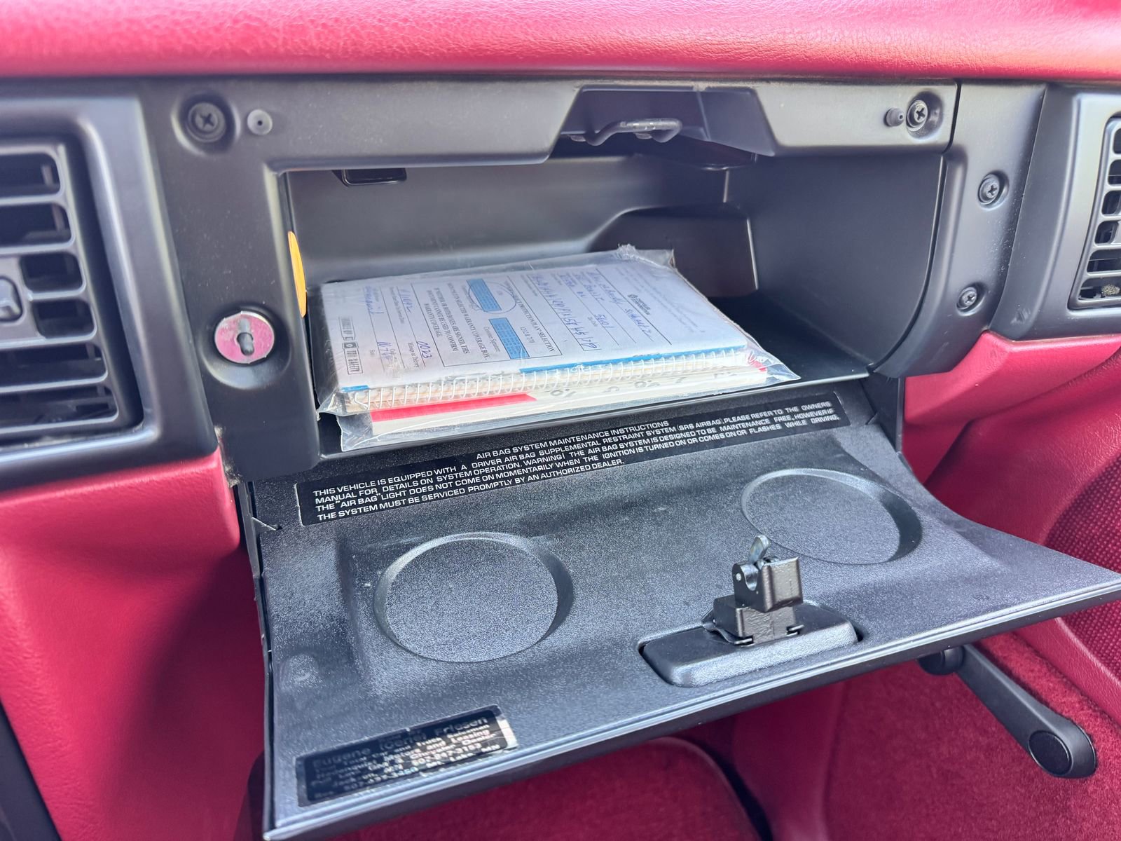Used 1993 Dodge Grand Caravan SE FWD image 21