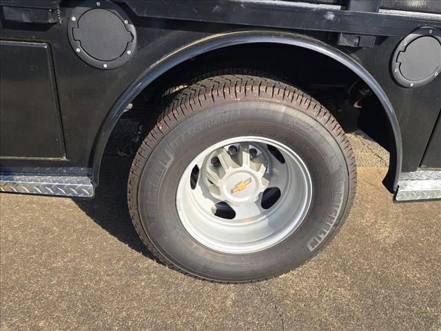 New 2025 Chevrolet Silverado 3500 W/T w/ WT Convenience Package image 16