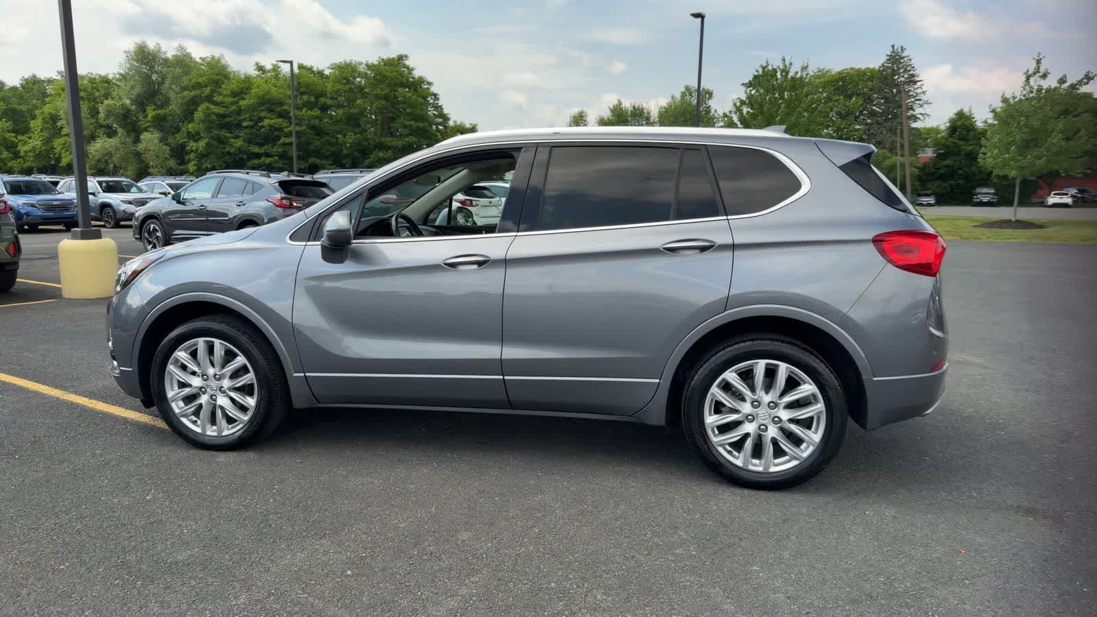 Used 2020 Buick Envision Premium AWD/4WD image 5