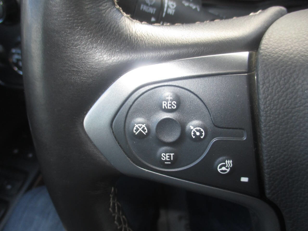 Used 2016 Chevrolet Silverado 2500 LTZ w/ LTZ Plus Package image 31