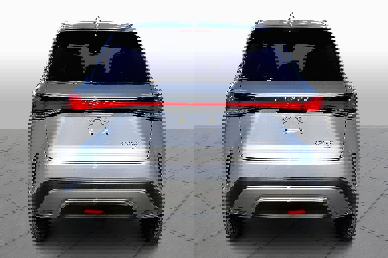 Certified 2025 Lexus RX 450h Luxury w/ Convenience Package image 9