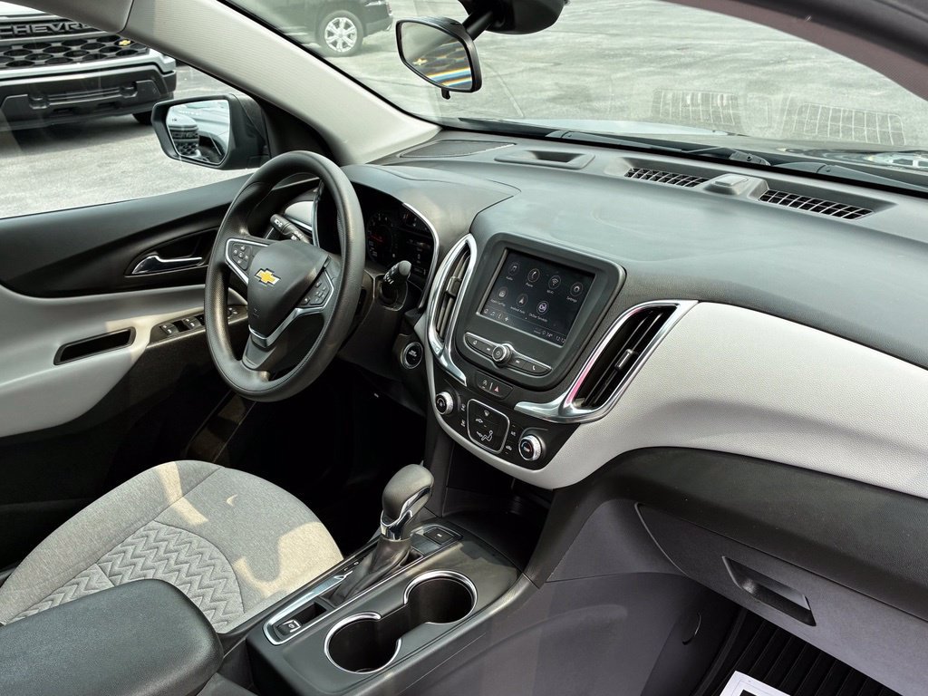 Certified 2024 Chevrolet Equinox LS AWD/4WD image 28