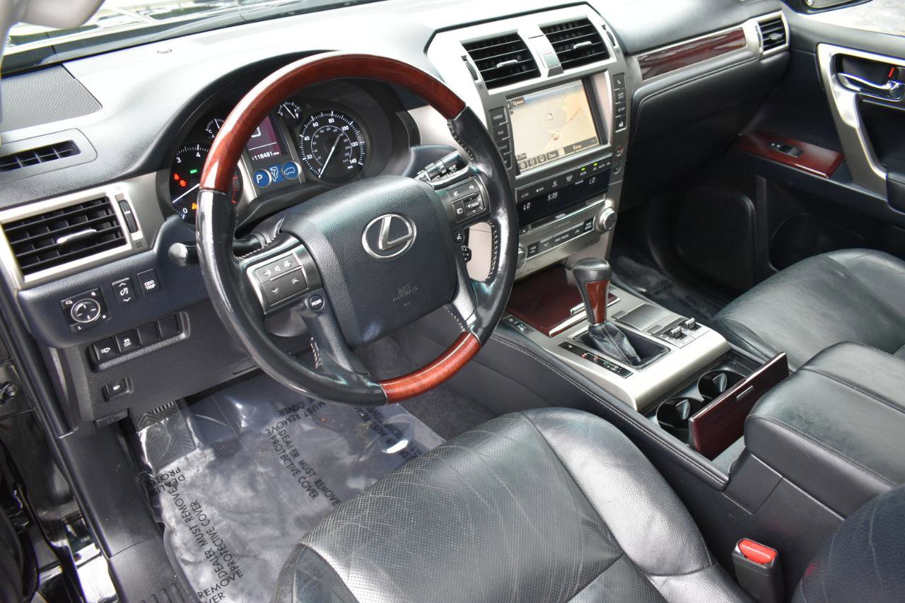 Used 2017 Lexus GX 460 Premium AWD/4WD image 10