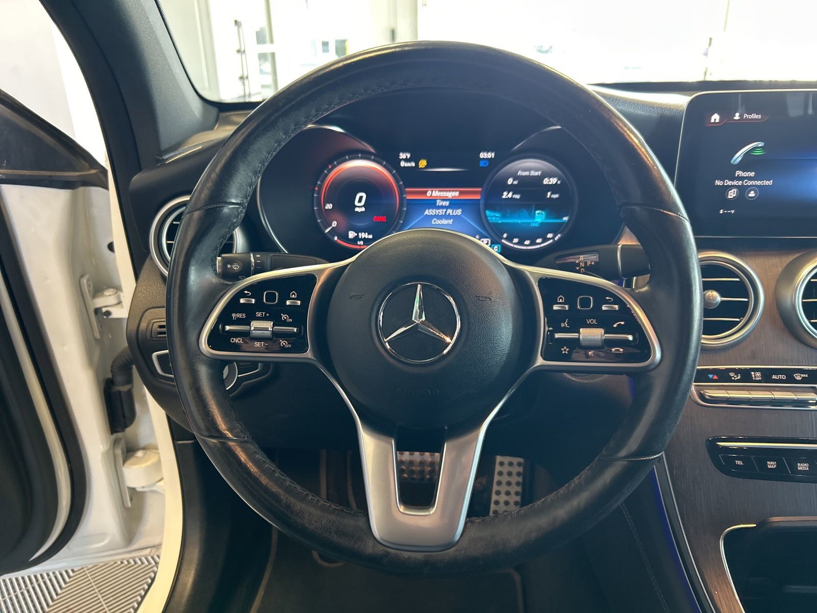Used 2021 Mercedes-Benz GLC 300 4MATIC Coupe image 17