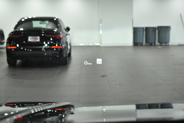 Used 2025 Audi Q5 Premium Plus w/ Premium Plus image 17