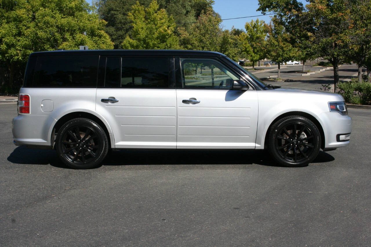 Used 2019 Ford Flex Limited w/ Limited Appearance Package AWD/4WD image 4