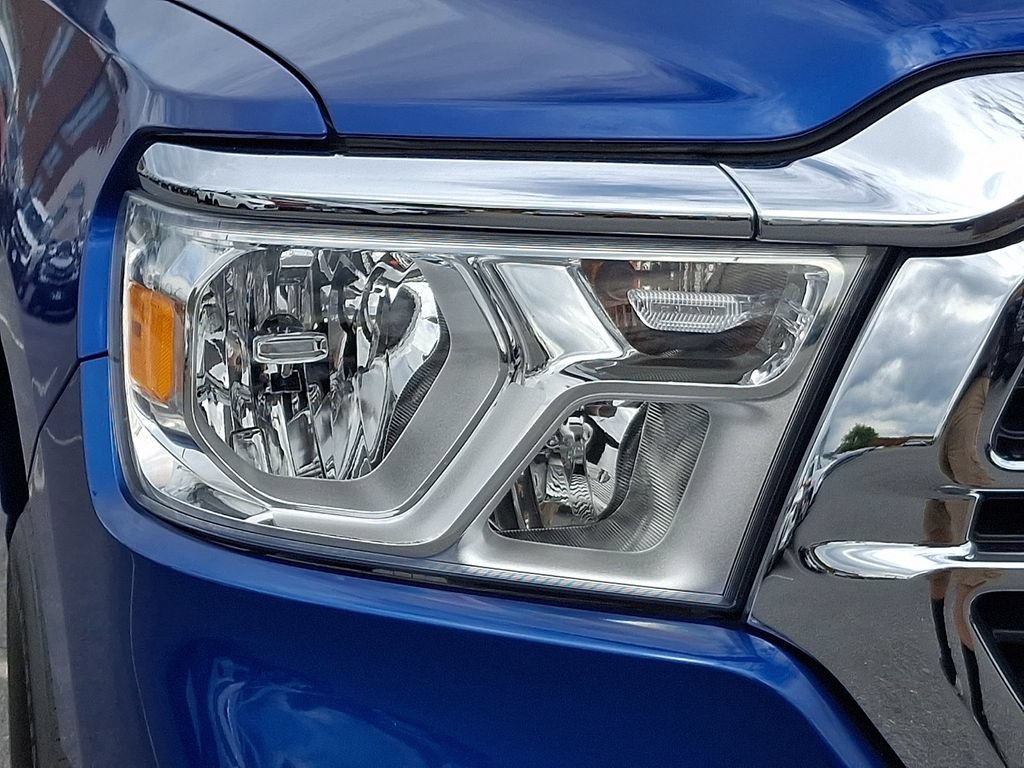 Used 2019 RAM 1500 Big Horn AWD/4WD image 9