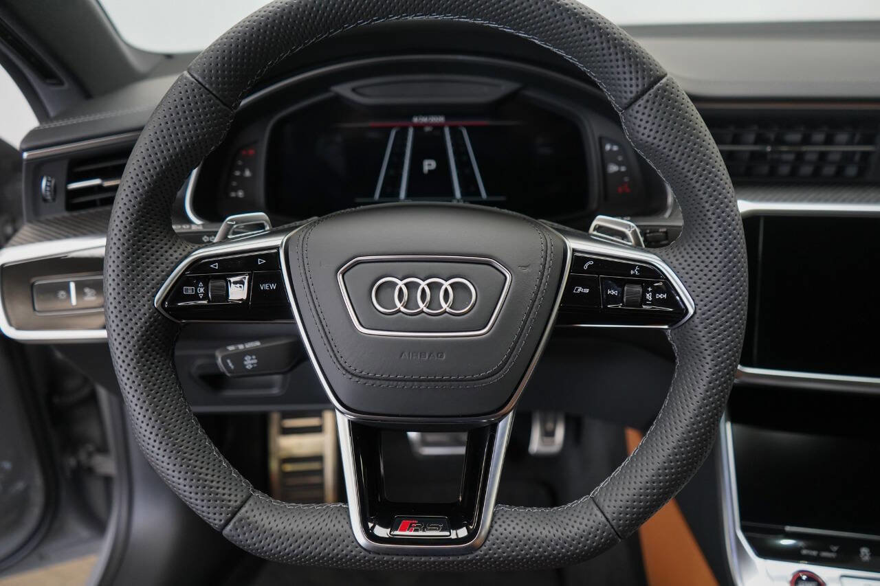 Used 2025 Audi RS 7 Performance AWD/4WD image 50