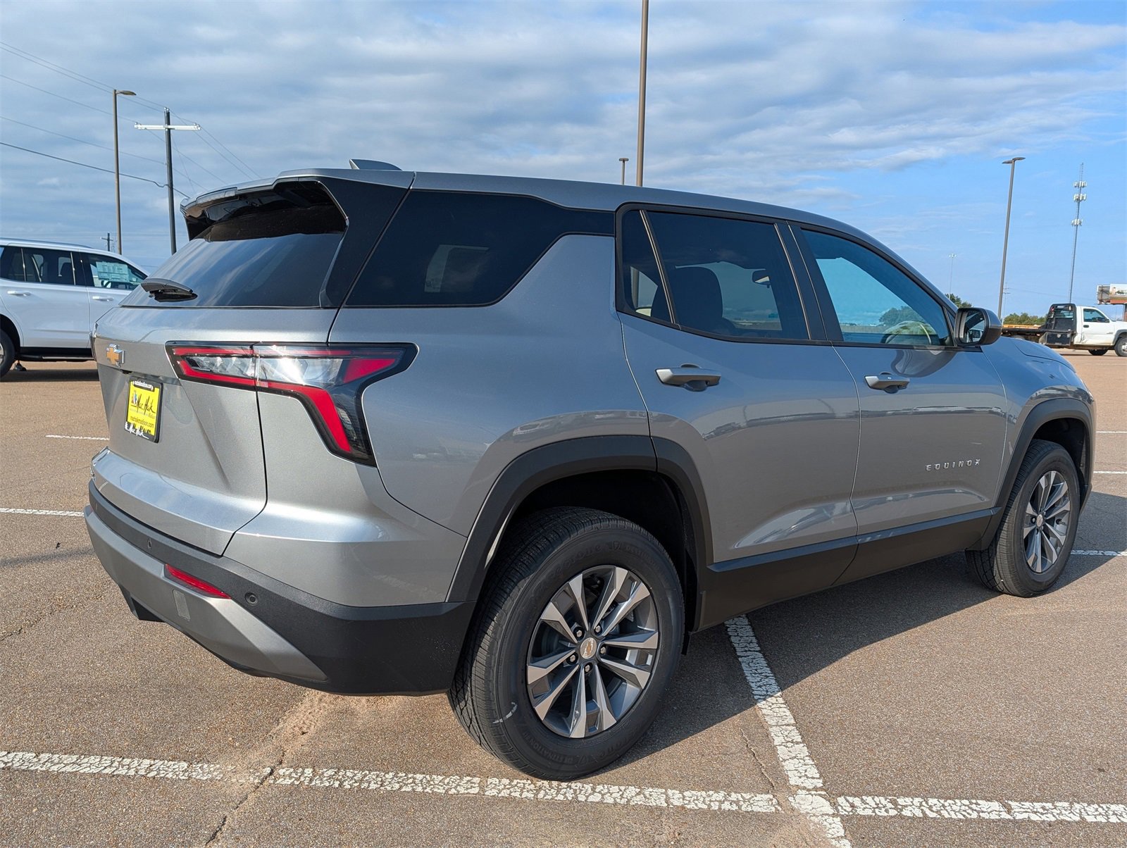 New 2026 Chevrolet Equinox LT image 4