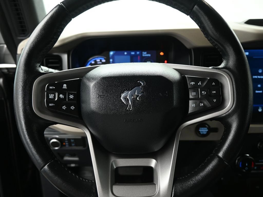 Certified 2022 Ford Bronco Wildtrak image 12