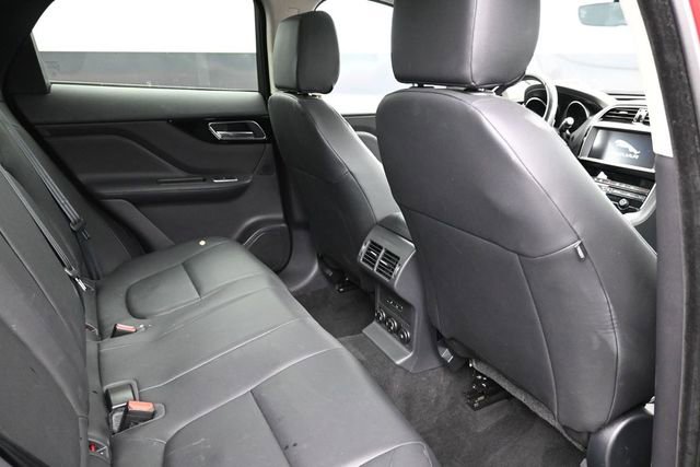 Used 2019 Jaguar F-PACE Premium AWD/4WD image 16