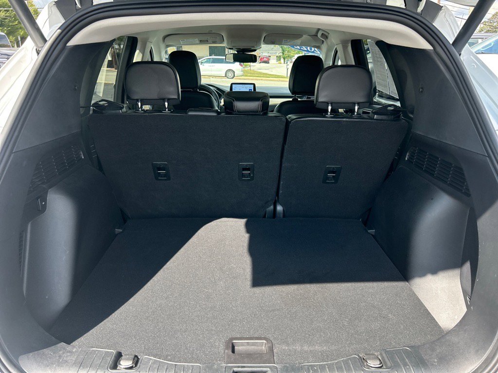 Used 2022 Ford Escape Titanium w/ Titanium Elite Package image 15