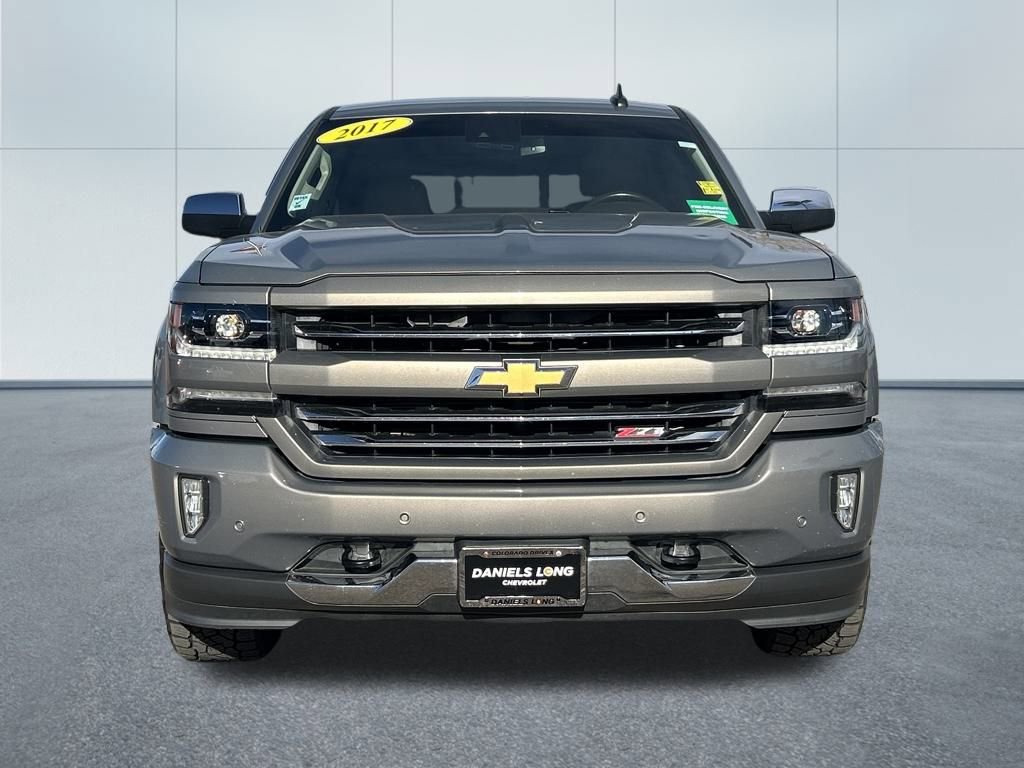 Used 2017 Chevrolet Silverado 1500 LTZ Z71 w/ LTZ Plus Package image 3