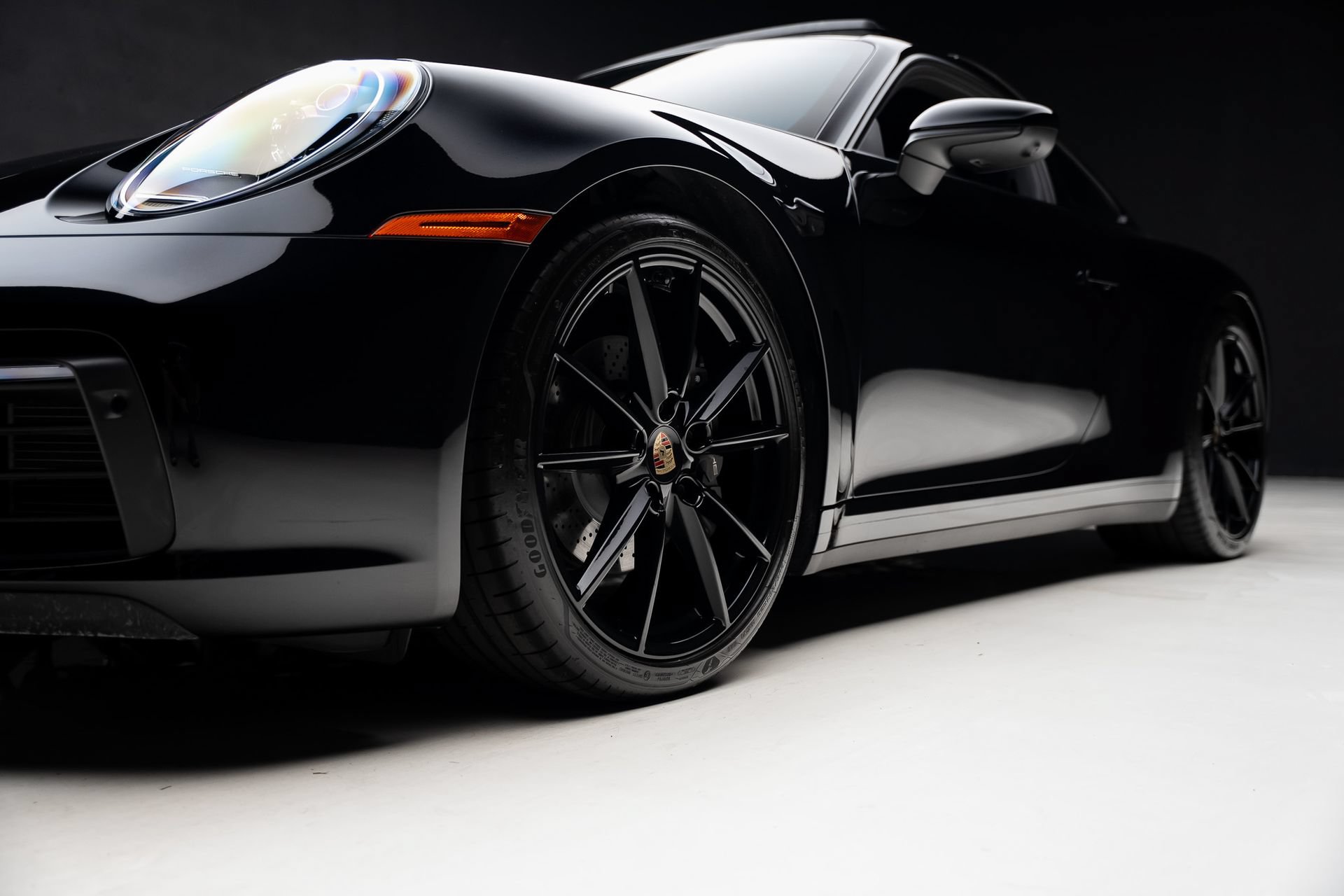 Used 2024 Porsche 911 Carrera 4 AWD/4WD image 77