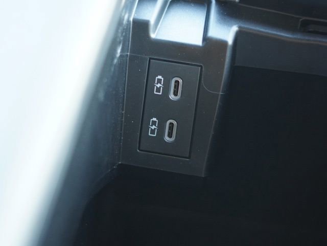 Certified 2026 Toyota Sienna XSE image 35