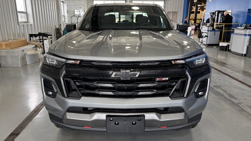 New 2025 Chevrolet Colorado Z71 w/ Technology Package image 2