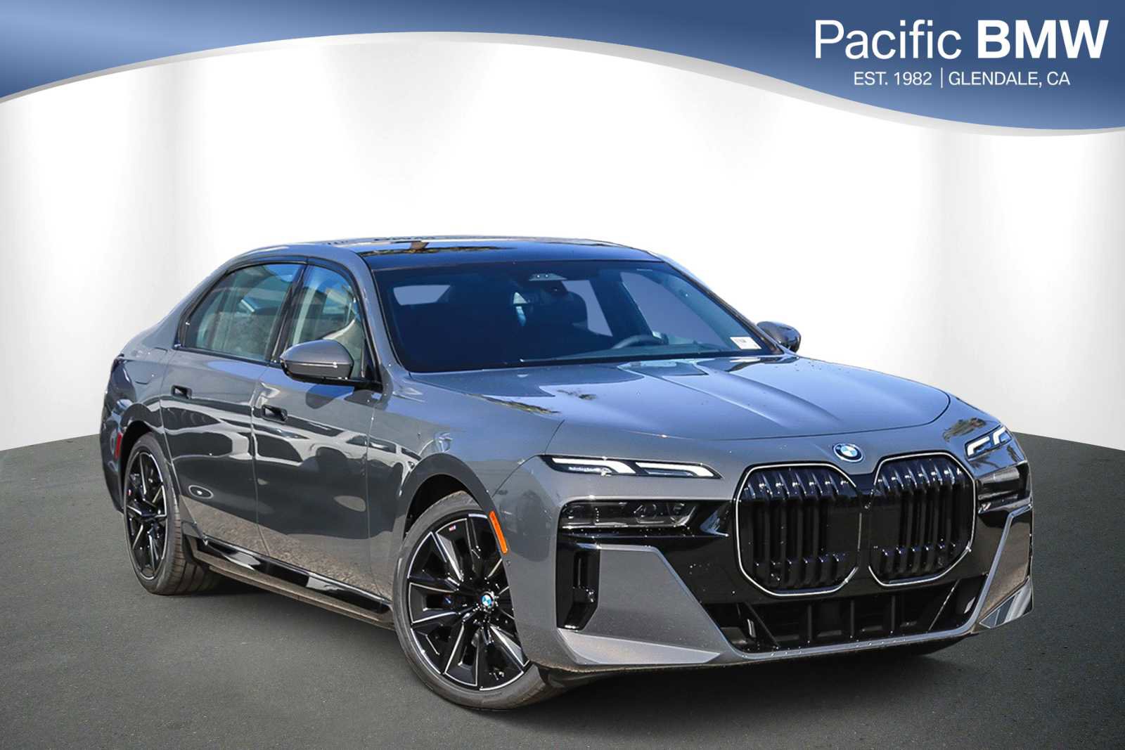 Used 2025 BMW 750e xDrive w/ Premium Package