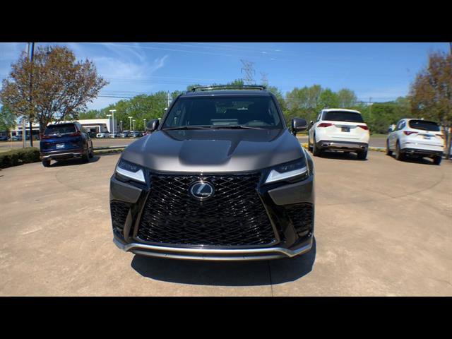 Used 2023 Lexus LX 600 F Sport w/ Accessory Package (Z1) AWD/4WD image 3