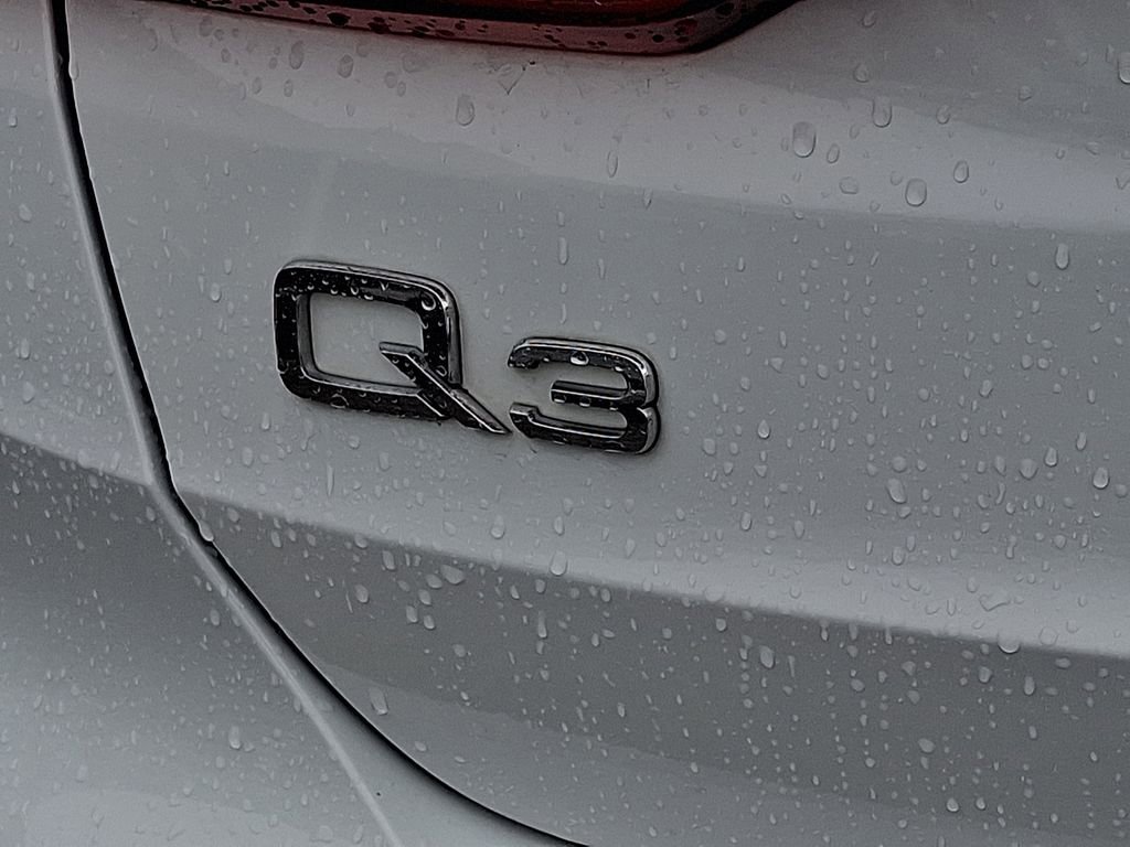 Certified 2022 Audi Q3 2.0T Premium Plus image 30