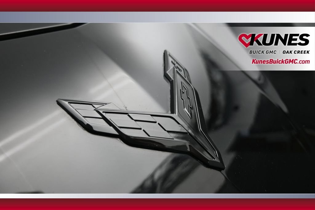 Used 2020 Chevrolet Corvette Stingray Preferred Conv w/ 2LT Preferred Equipment Group RWD image 27