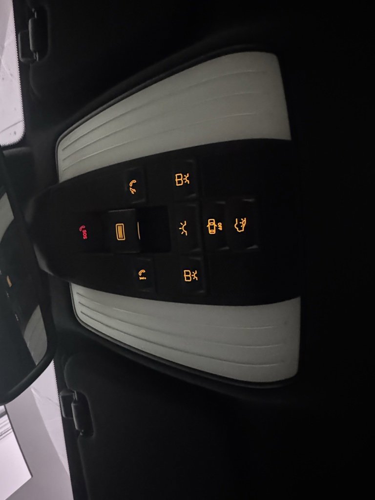 Used 2015 Mercedes-Benz E 350 Sedan image 28