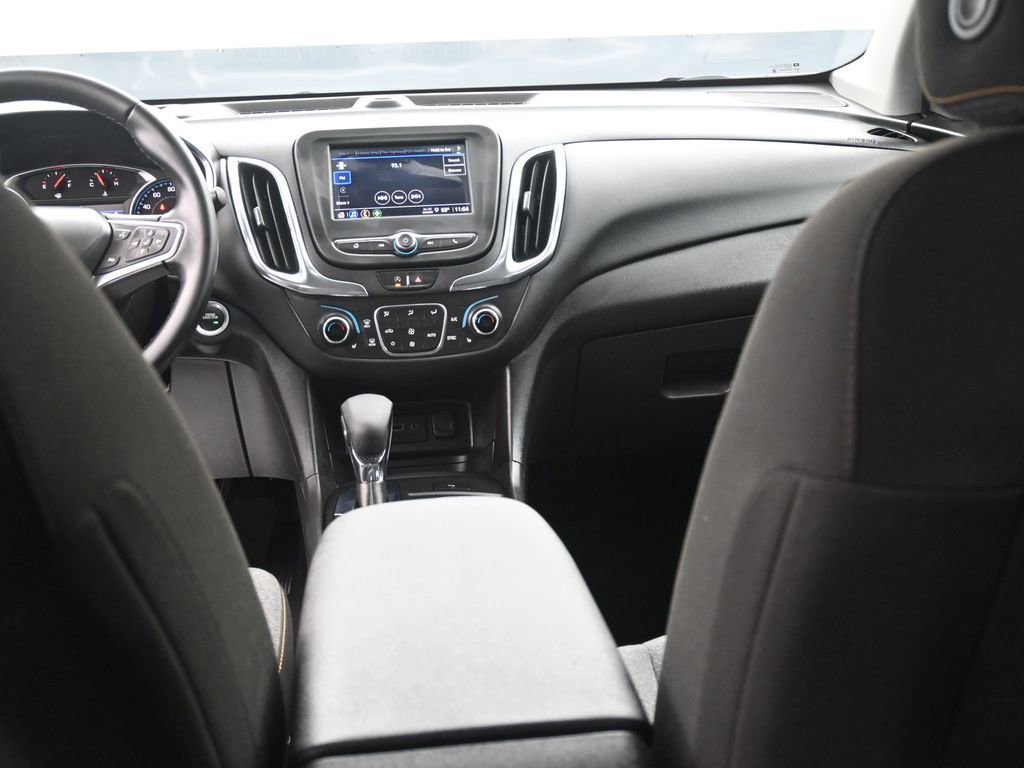 Certified 2024 Chevrolet Equinox LT FWD image 14