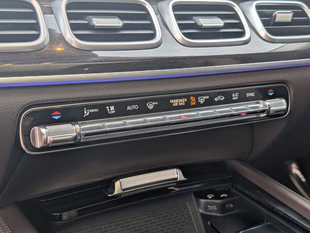 Used 2020 Mercedes-Benz GLS 580 4MATIC image 27