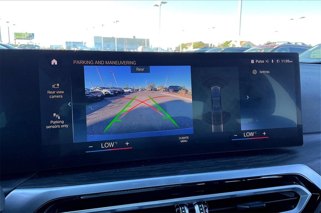 Used 2024 BMW 330i Sedan w/ Convenience Package image 21