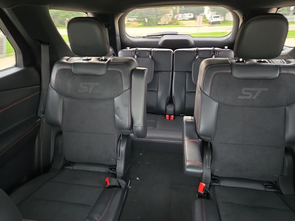 New 2026 Ford Explorer ST w/ Sun And Sound Package AWD/4WD image 19