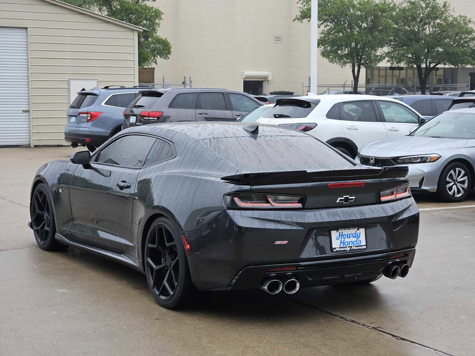 Used 2017 Chevrolet Camaro SS RWD image 5